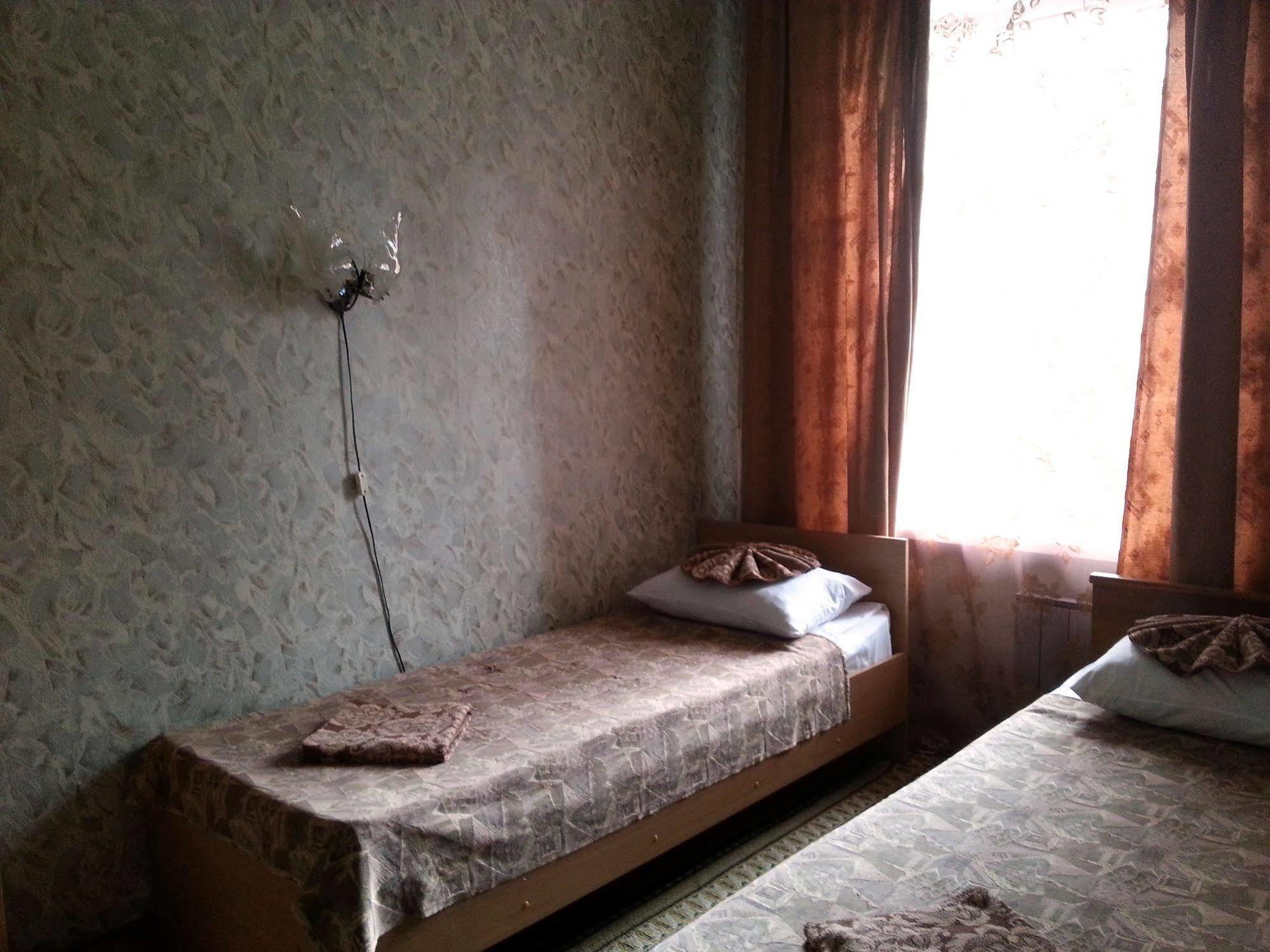 Sever Hotel - Hostel Krasnojarsk Eksteriør billede